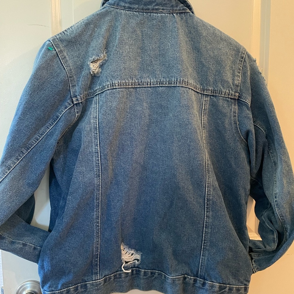 Distressed Denim jacket - Picture 3 of 5